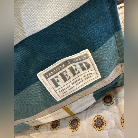 FEED Projects Brand Canvas Market Tote Bag Coastal Stripe-NWOT - Picture 8 of 8